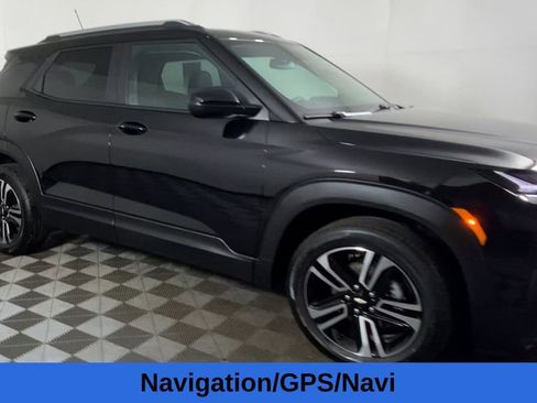 Used 2023 Chevrolet TrailBlazer LT w/ Convenience Package image 5