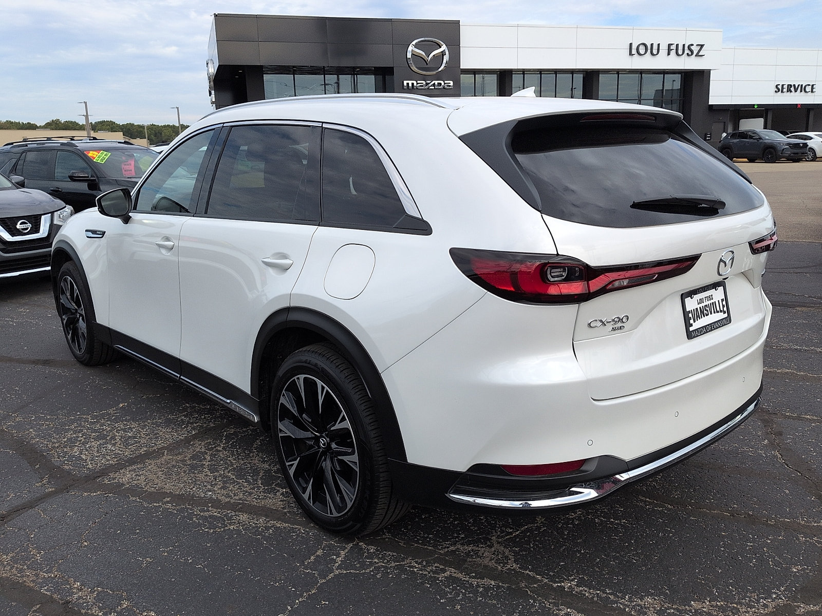 Certified 2026 MAZDA CX-90 Plug-In Hybrid w/ Premium Plus AWD/4WD image 5