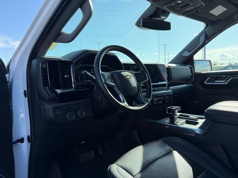 Used 2023 Chevrolet Silverado 1500 LTZ w/ LTZ Convenience Package II image 11