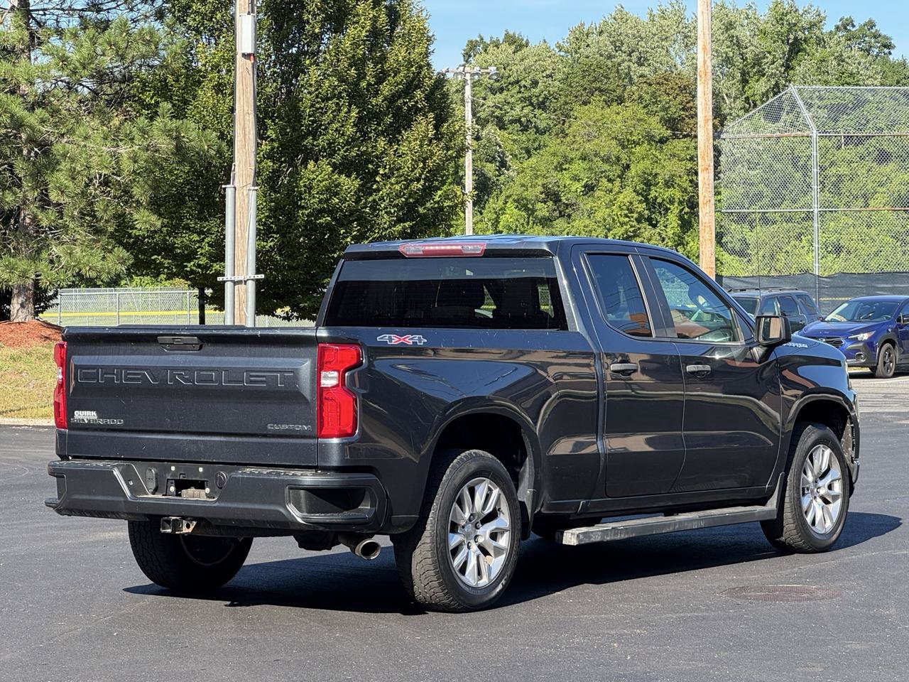 Used 2020 Chevrolet Silverado 1500 Custom w/ Custom Value Package AWD/4WD image 7