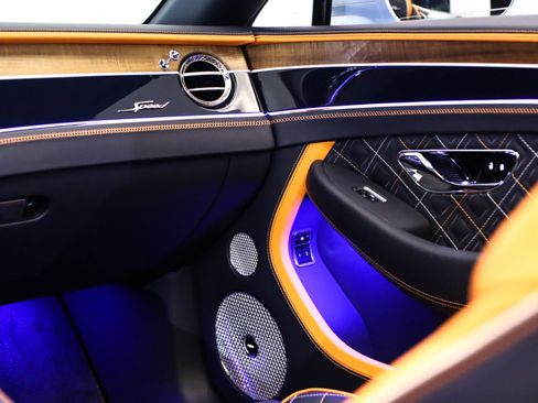 Used 2024 Bentley Continental GT Speed image 11