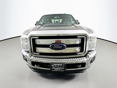 Used 2015 Ford F250 Lariat w/ Lariat Interior Package AWD/4WD image 2
