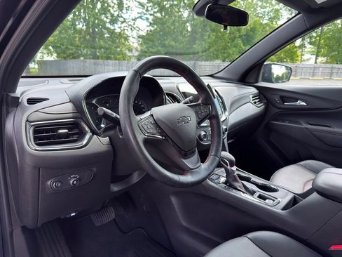 Used 2024 Chevrolet Equinox RS w/ RS Leather Package AWD/4WD image 19