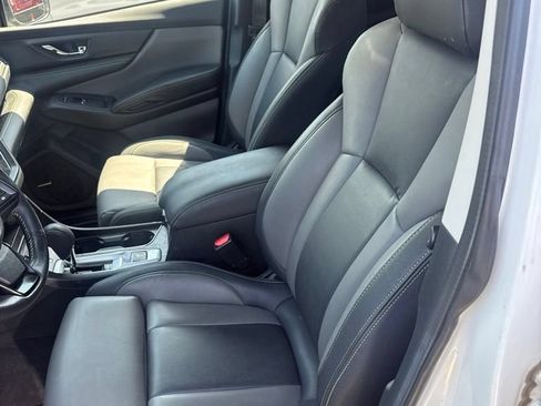 Used 2023 Subaru Ascent Onyx Edition Limited AWD/4WD image 5