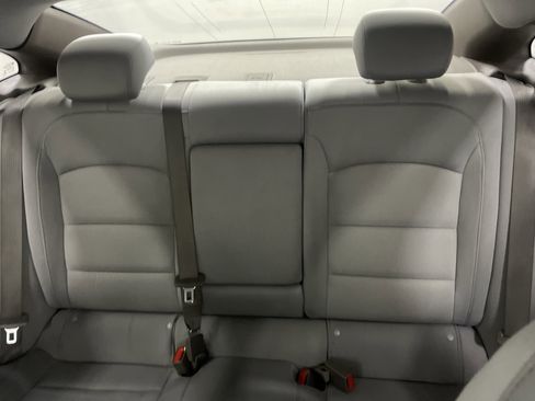 Used 2021 Chevrolet Malibu LT image 11