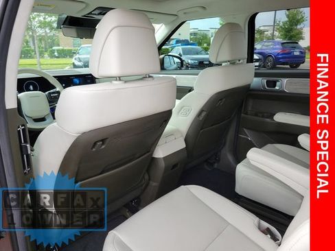Used 2025 Hyundai Santa Fe Calligraphy AWD/4WD image 11