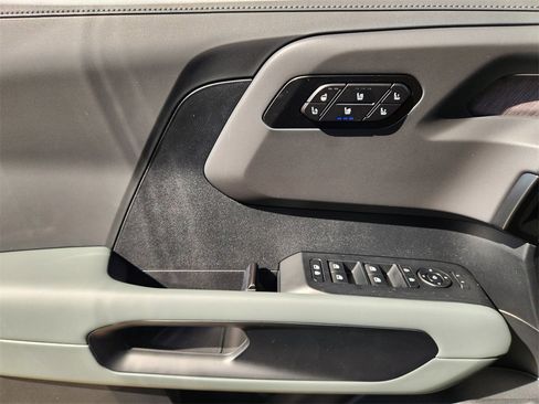 New 2027 Kia Telluride SX Prestige X-Line image 16