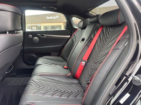 Used 2025 Genesis G80 3.5T Sport image 13