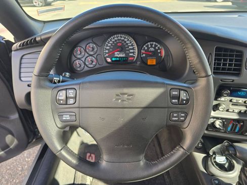 Used 2002 Chevrolet Monte Carlo SS w/ Preferred Equipment Group FWD image 15