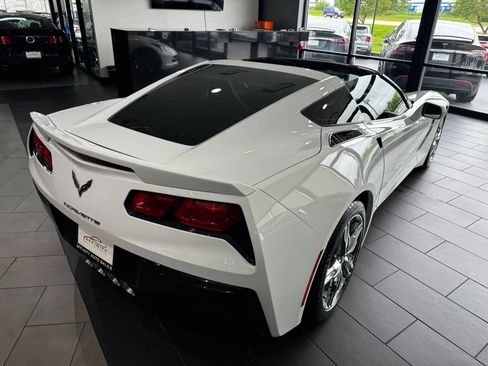 Used 2016 Chevrolet Corvette Stingray Coupe w/ Battery Protection Package RWD image 5