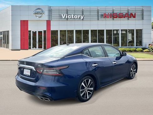 Certified 2023 Nissan Maxima SL FWD image 3