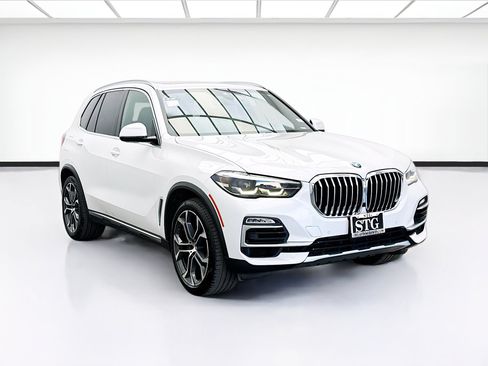 Used 2021 BMW X5 sDrive40i w/ Convenience Package RWD image 3