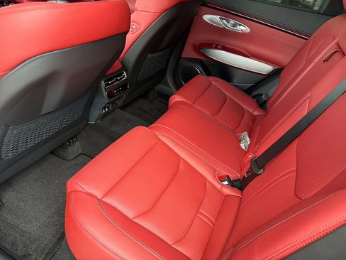 New 2026 Genesis GV70 2.5T Sport Prestige AWD/4WD image 12