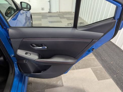Used 2025 Nissan Sentra SR FWD image 24