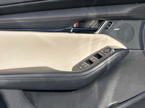 Used 2020 MAZDA MAZDA3 AWD Sedan w/ Preferred Package image 15