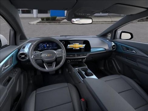 New 2026 Chevrolet Equinox EV LT FWD image 15