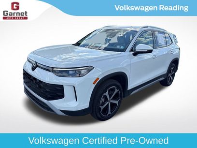 Certified 2025 Volkswagen Tiguan SE