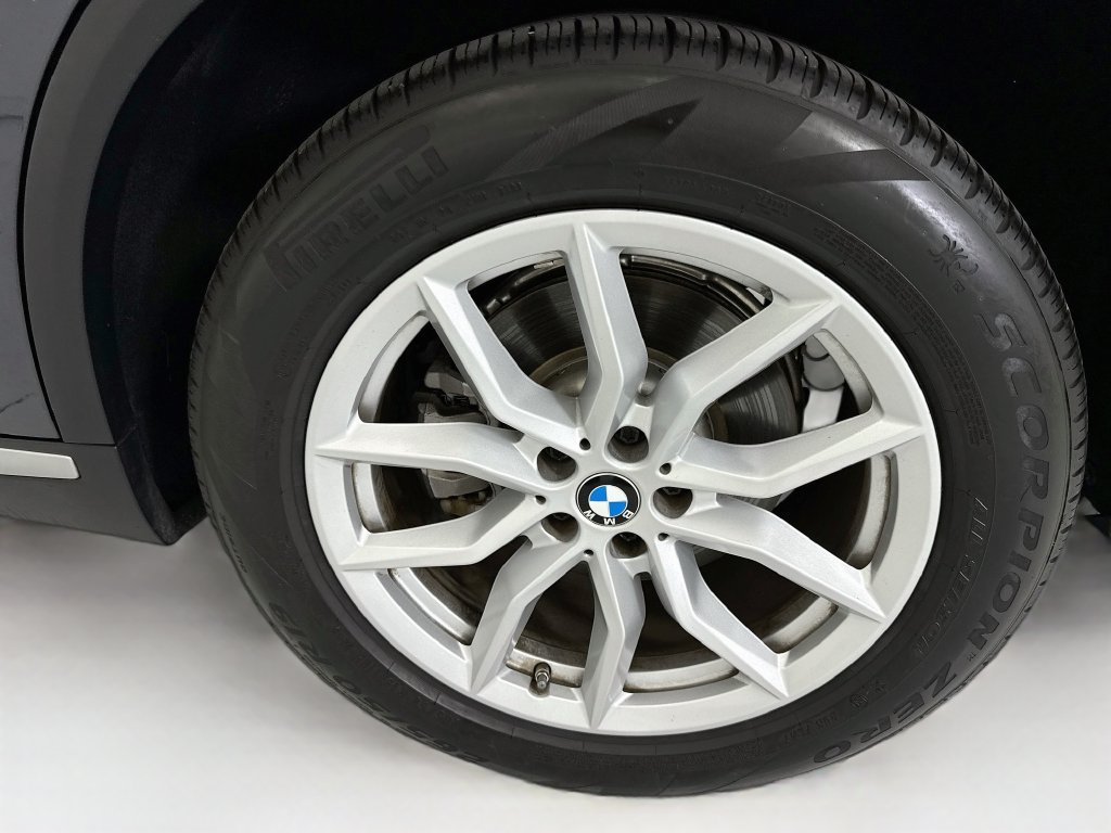 Used 2019 BMW X5 xDrive40i w/ Convenience Package AWD/4WD image 30