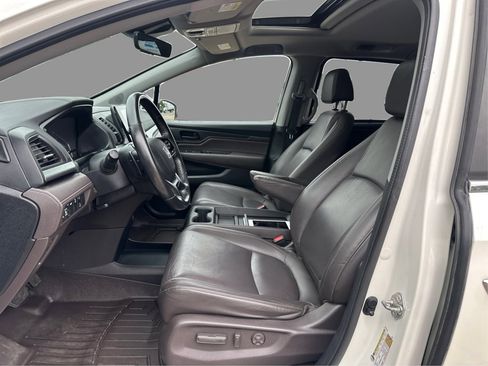 Used 2018 Honda Odyssey EX-L image 24