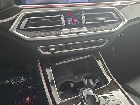 Used 2020 BMW X5 xDrive40i w/ Convenience Package image 27