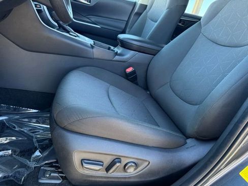 Certified 2025 Toyota RAV4 XLE image 8