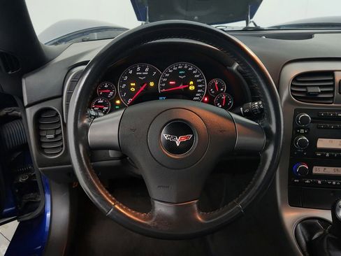 Used 2007 Chevrolet Corvette Convertible RWD image 14