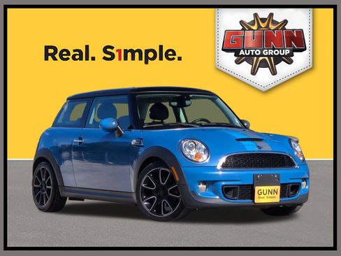 Used 2013 MINI Cooper S FWD image 1