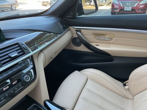 Used 2018 BMW 440i Convertible image 40