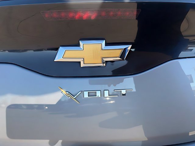 Used 2019 Chevrolet Volt LT FWD image 14