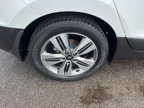 Used 2014 Hyundai Tucson Limited w/ Technology Package 02 image 46