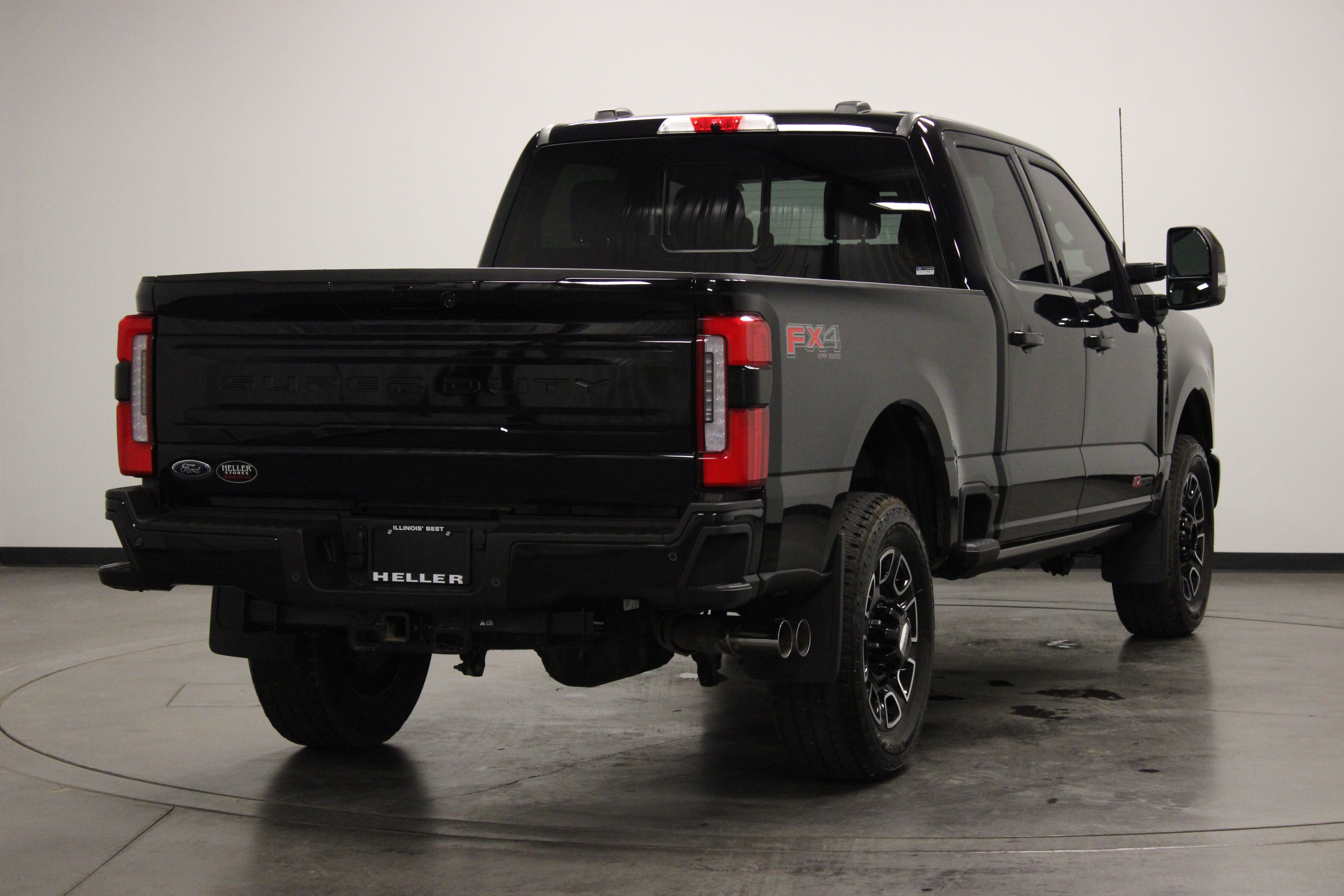 Used 2026 Ford F250 Platinum AWD/4WD image 8