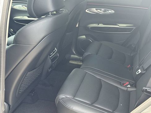New 2026 Genesis GV70 2.5T AWD/4WD image 23