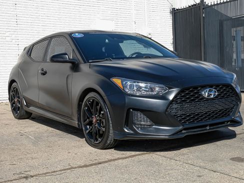 Used 2019 Hyundai Veloster Turbo R-Spec image 5