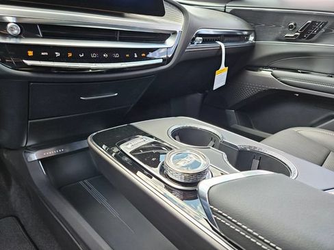 New 2026 Cadillac Lyriq Luxury RWD image 24