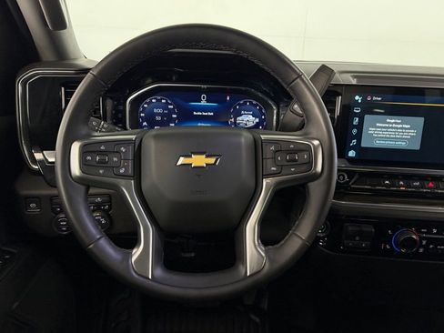 Used 2023 Chevrolet Silverado 1500 LT w/ Protection Package image 13