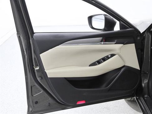 Used 2018 MAZDA MAZDA6 Touring image 4