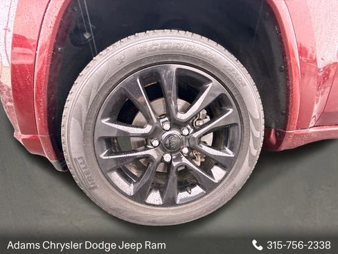 Used 2018 Jeep Grand Cherokee Altitude AWD/4WD image 9