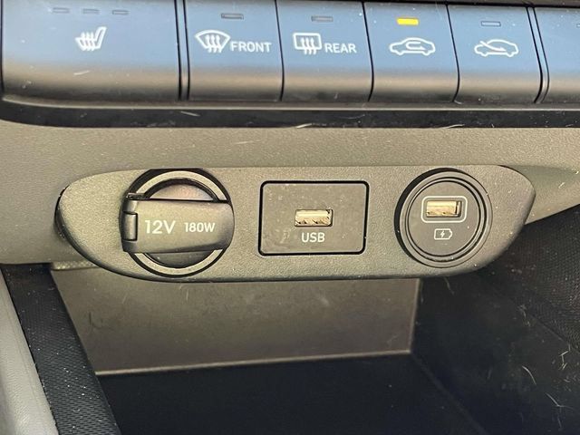 Used 2022 Hyundai Elantra Blue FWD image 28