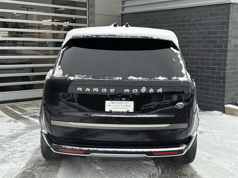 Used 2023 Land Rover Range Rover Autobiography image 5