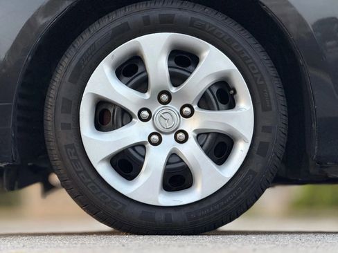 Used 2010 MAZDA MAZDA3 i Sport image 29