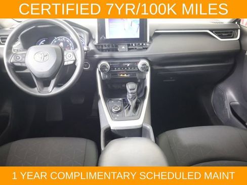 Used 2025 Toyota RAV4 XLE AWD/4WD image 15