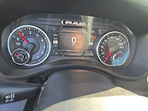 Certified 2022 RAM 1500 Laramie image 26