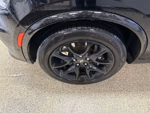 Used 2021 Dodge Durango R/T w/ Tow 'N Go Package AWD/4WD image 14