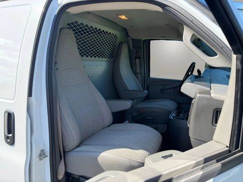 Used 2019 Chevrolet Express 2500 w/ Driver Convenience Package RWD image 42