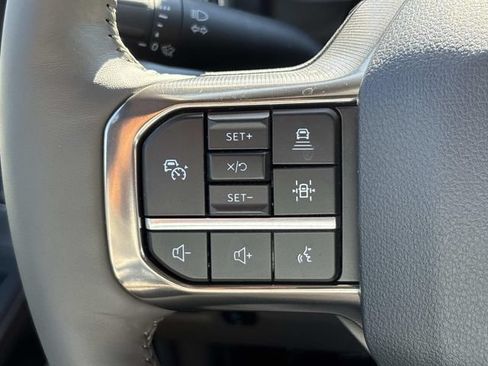 New 2026 Ford F350 Platinum w/ Platinum Plus Package AWD/4WD image 26