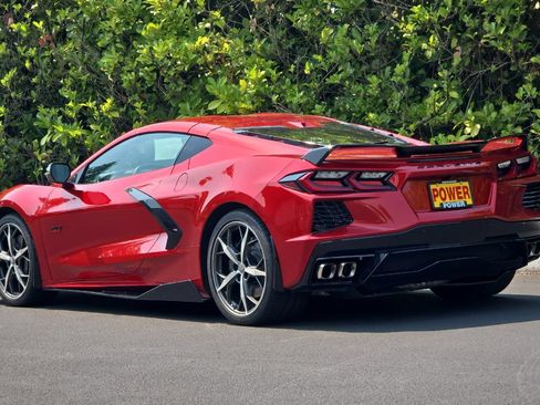 Used 2023 Chevrolet Corvette Stingray Preferred Cpe w/ Z51 Performance Package RWD image 6