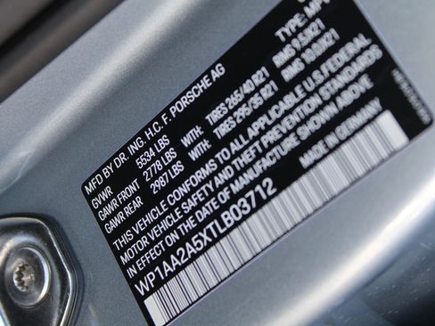 New 2026 Porsche Macan image 29