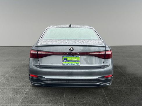 Used 2025 Volkswagen Jetta S image 6