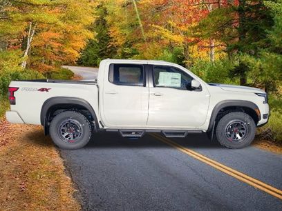 New 2026 Nissan Frontier PRO-4X w/ Pro-4x Convenience Package