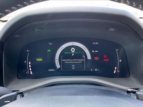 Used 2025 Toyota Camry SE FWD image 25